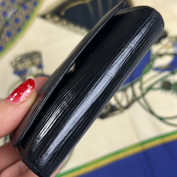 Auth. LV Louis Vuitton Black Epi Multicles 6 Key Ring Hoop Wallet unisex VTG - Picture 5 of 17